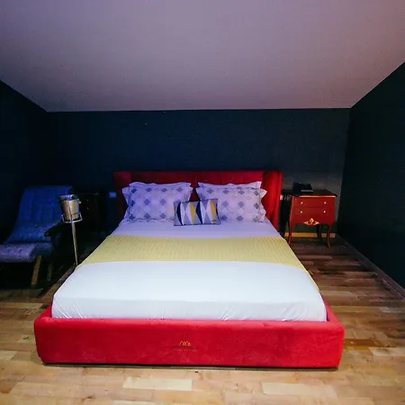 Montrelux Resort *