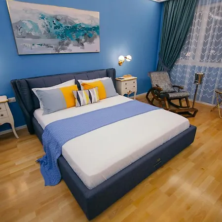Montrelux Resort *